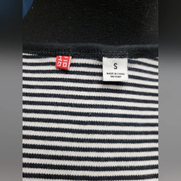Uniqlo Striped Tank Size S - Picture 5 of 6